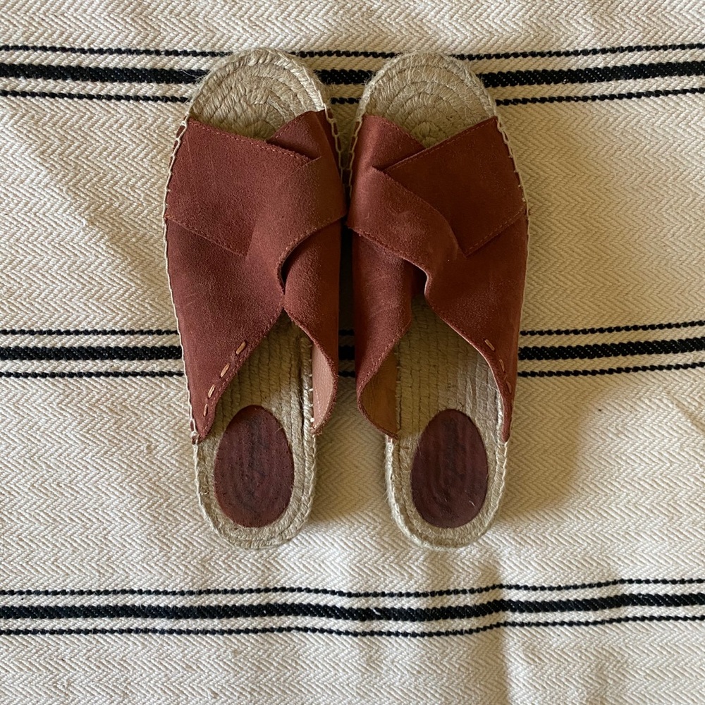Suede espadrilles